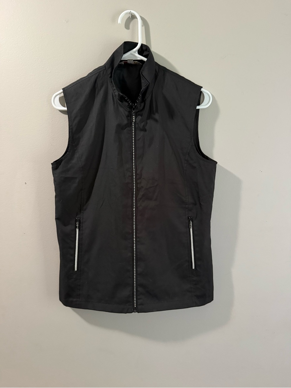 Montego Bay Club Black Sleeveless Zip Vest